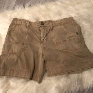 Sanctuary Cloting Khaki Green Pocket Denim Shorts